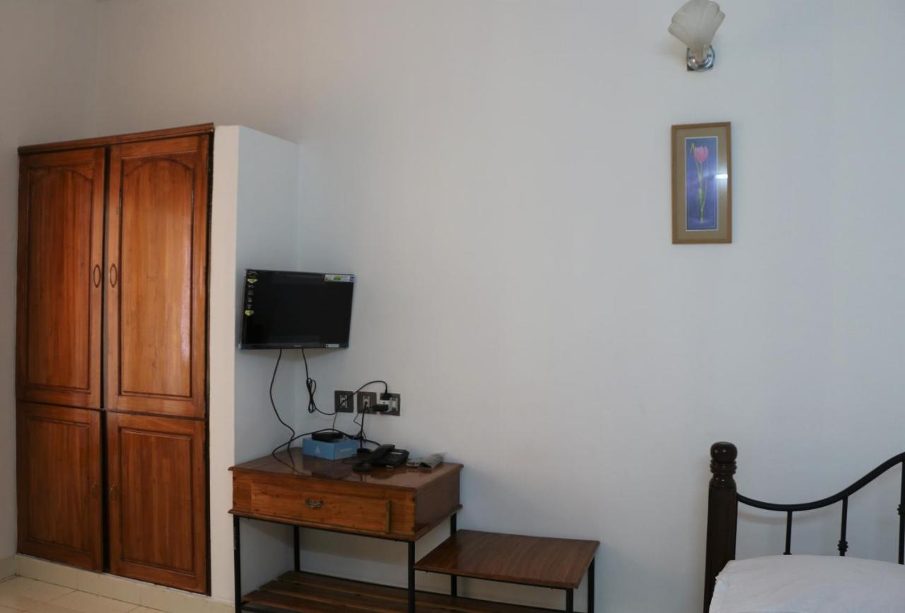 East Coast Hotel Thiruvananthapuram Eksteriør billede